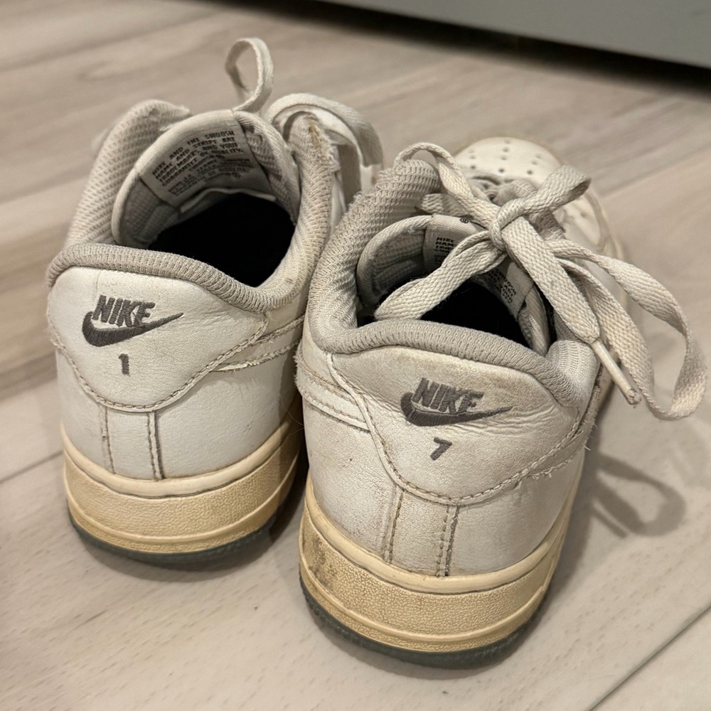 Nike Kids Cream and Gray Sneakers